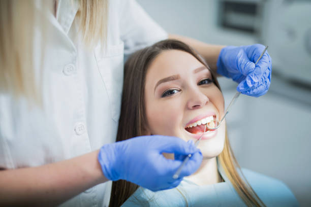 Best Cosmetic Dentistry  in Burien, WA